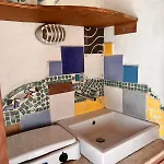 Sunday Estate 